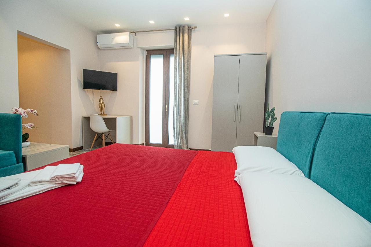 Suebi Rooms Термолі Екстер'єр фото