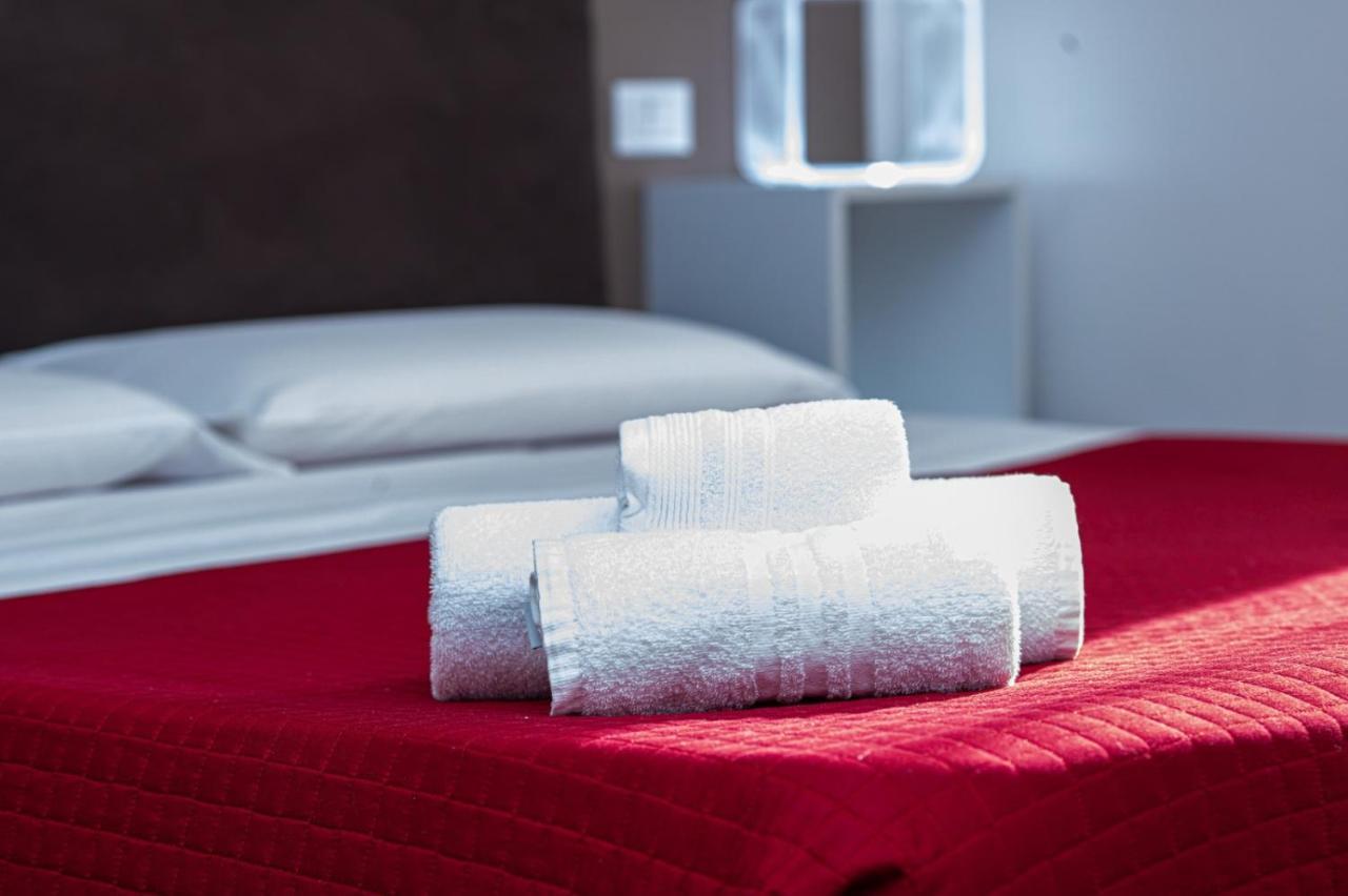 Suebi Rooms Термолі Екстер'єр фото