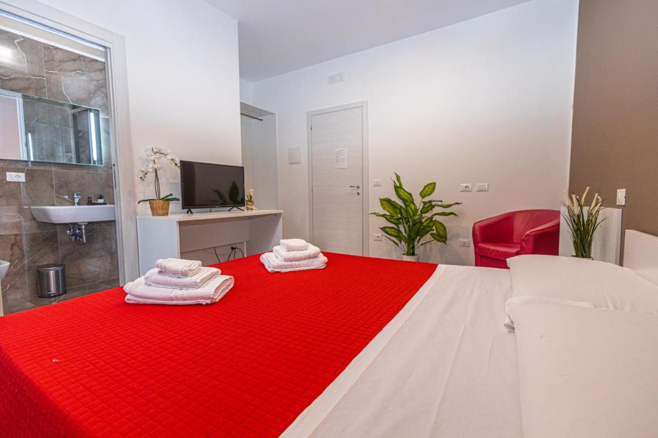 Suebi Rooms Термолі Екстер'єр фото